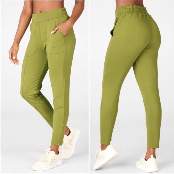 FABLETICS | Gemma Jogger Sweatpants in Green Basil Women’s Size Medium - Picture 1 of 13